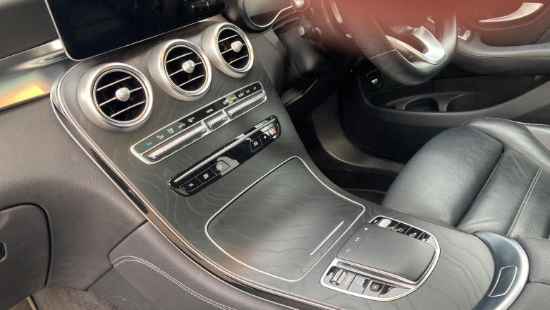 Mercedes-Benz GLC 300d 4Matic AMG Line Premium Pls 5dr 9G-Tronic Diesel Estate